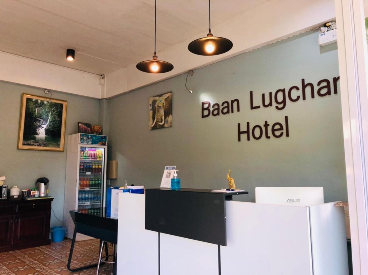 Baanlugchange Hotel Chanthaburi Esterno foto