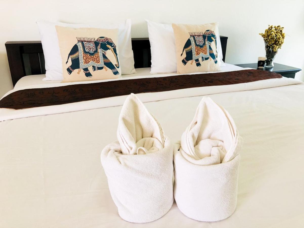 Baanlugchange Hotel Chanthaburi Esterno foto