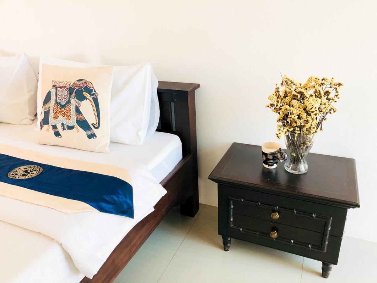Baanlugchange Hotel Chanthaburi Esterno foto